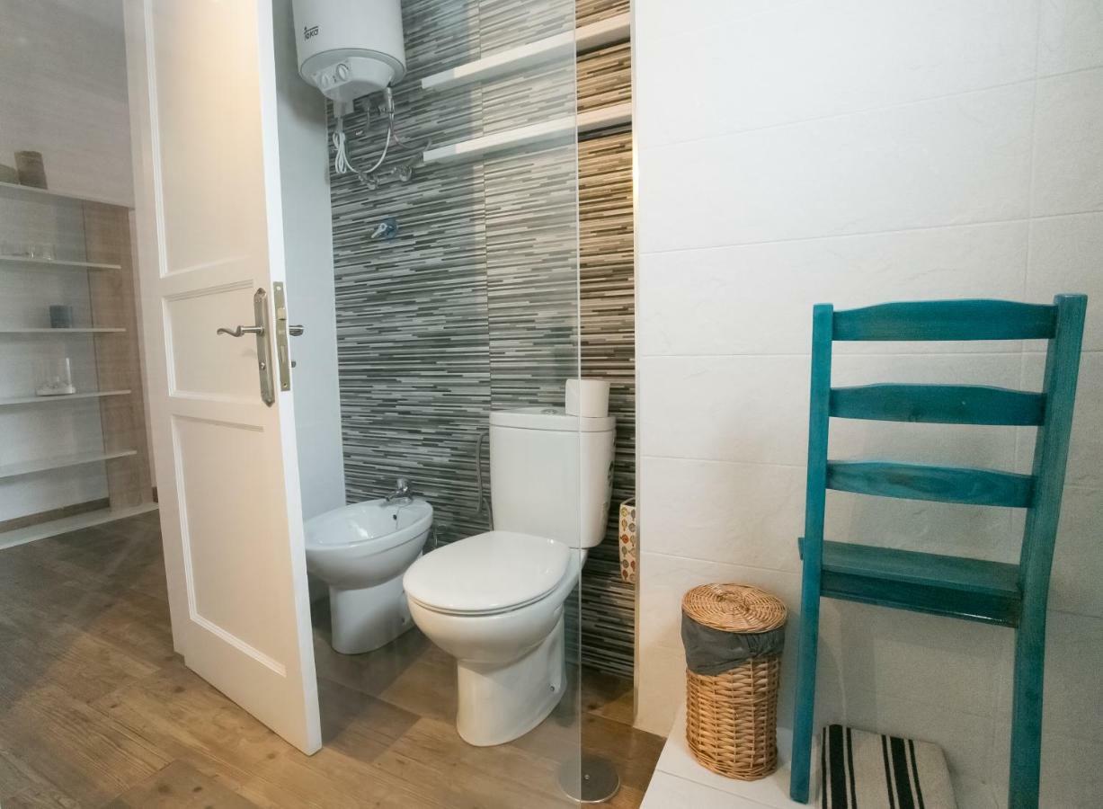 Chromotheraphy Cerca Del Mar Apartment Costa Teguise Exterior photo